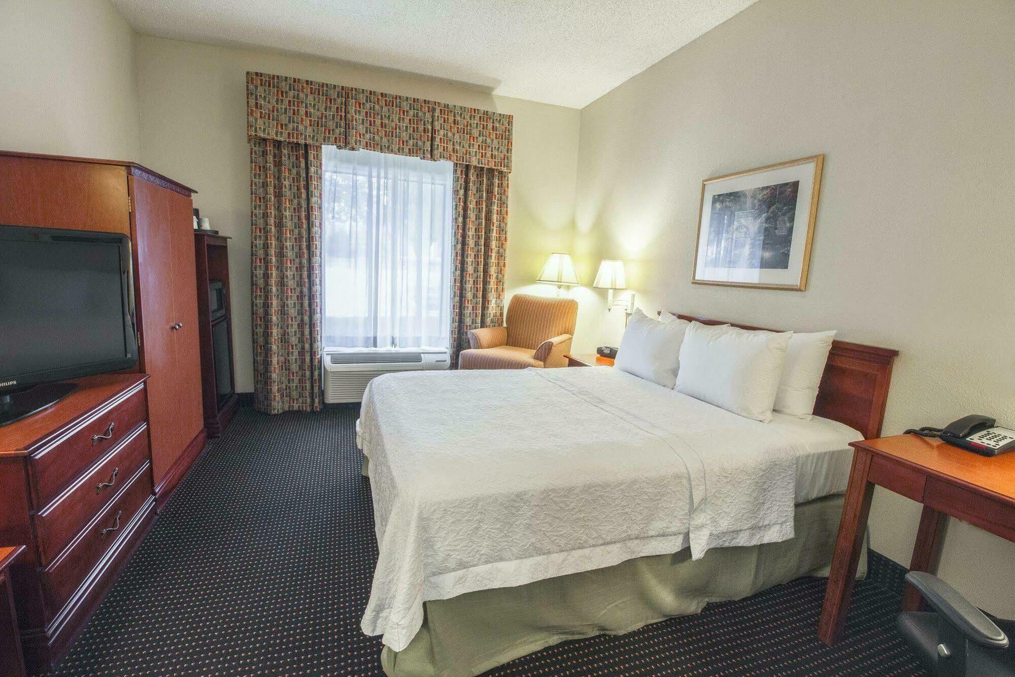 Hampton By Hilton Oklahoma City I-40 East- Tinker Afb Midwest City Exterior foto